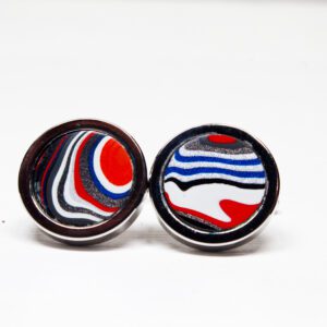 Round earrings with abstract colorful patterns.