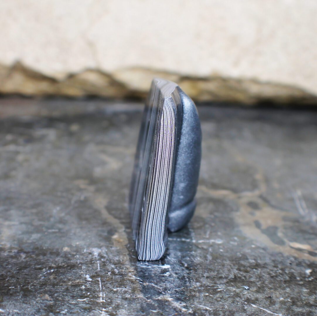 Finished Piece of Fordite - 59.84mm x 58.52mm x 17.85mm (3086) - Image 3
