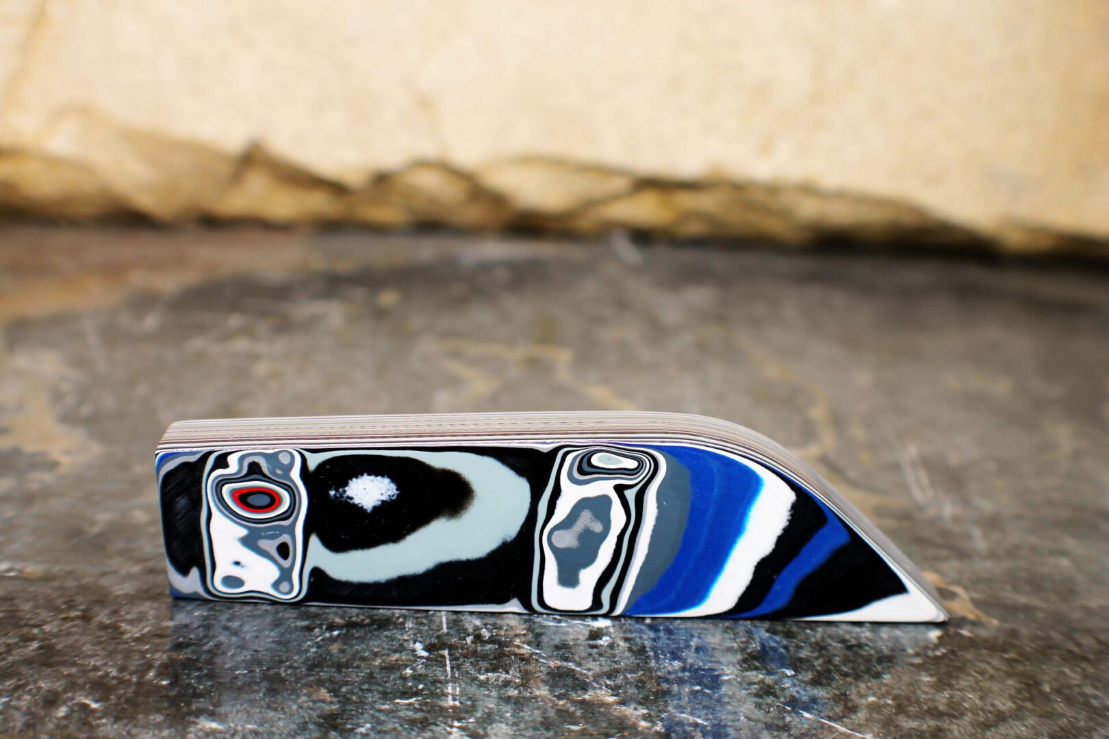 Finished Piece of Fordite - 118.47mm x 26.75mm x 13.01mm (3133)