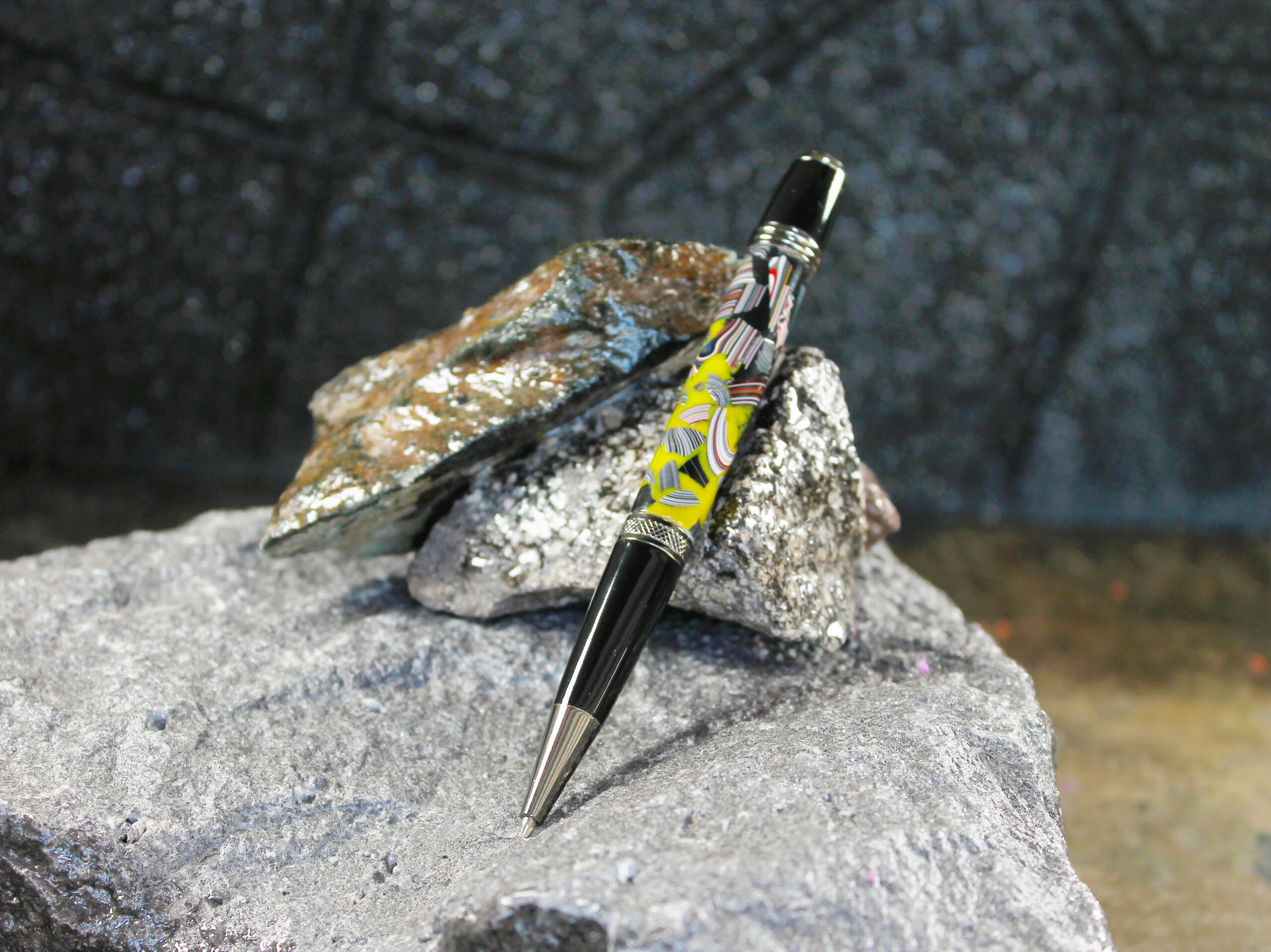 Fordite and Resin Pen - Gun Metal/Black/Yellow and Black (P-040) - Image 2