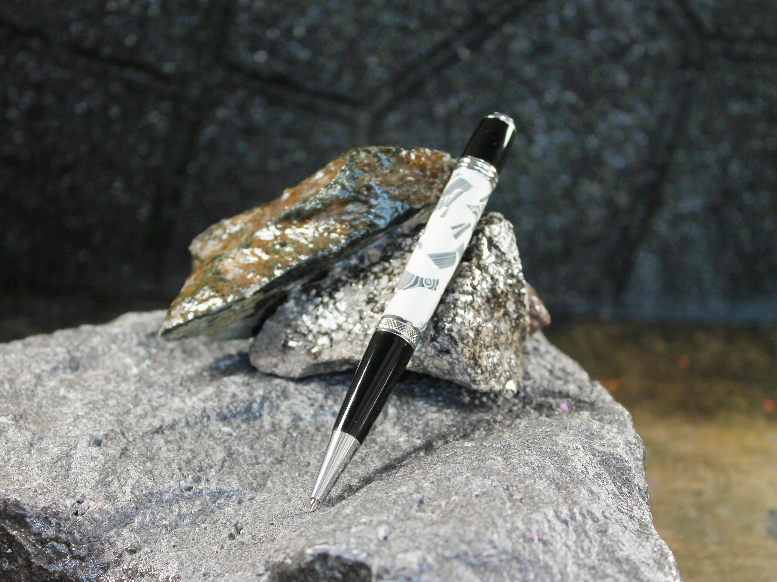 Maserati Fordite and Resin Pen - Black/Chrome/White (P-042) - Image 2