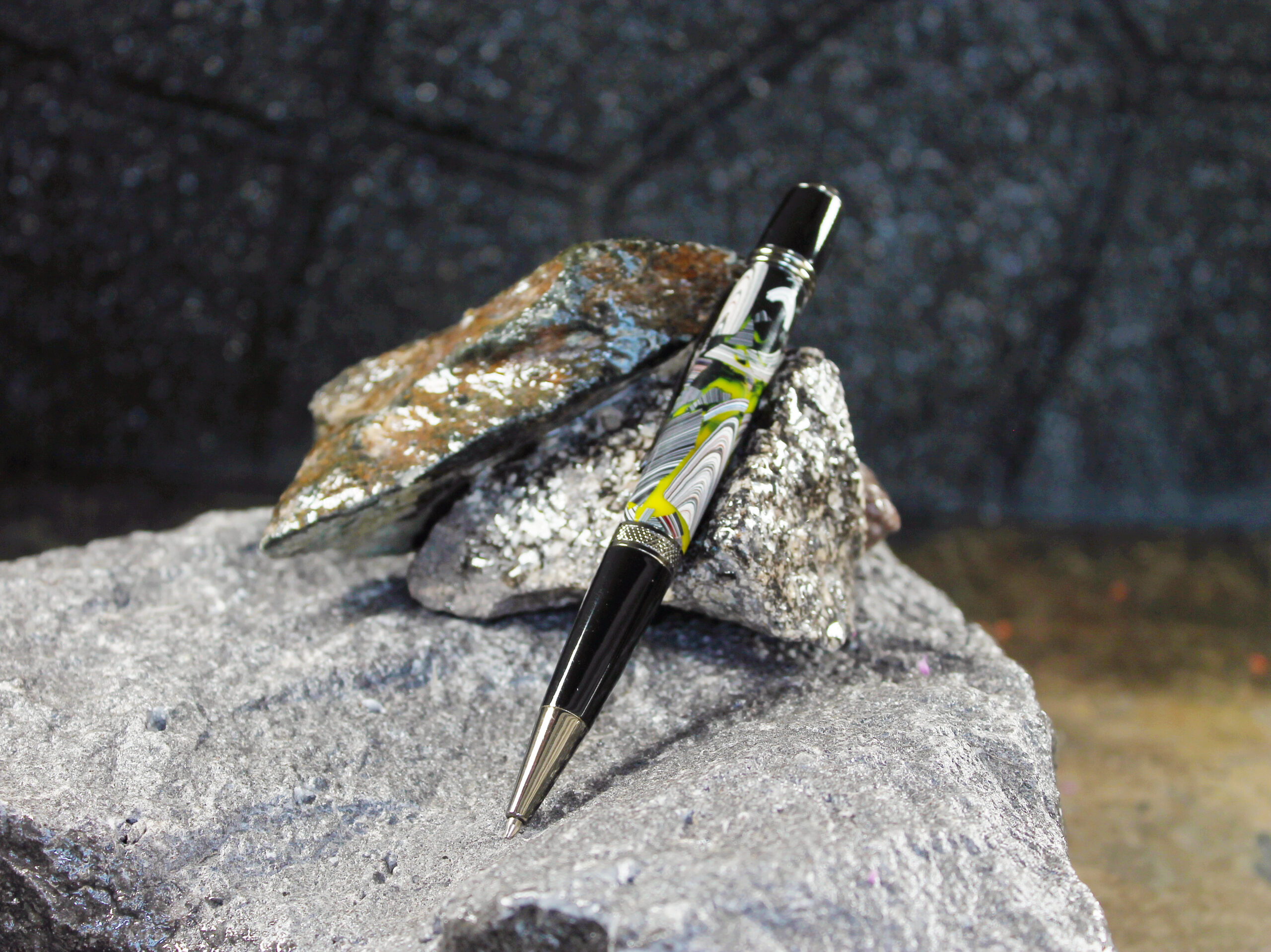 Fordite and Resin Pen - Gun Metal/Black/Yellow and Black (P-043) - Image 3