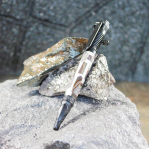 Corvette Fordite and Resin Pen - Bolt Action - Black/White     (P-052)
