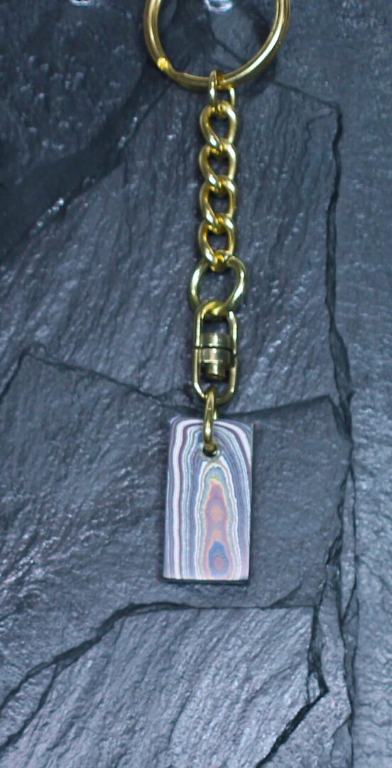 Fordite Keychain - Corvette Fordite - 28.37mm x 15.26mm x 5.46mm (3270) - Image 2