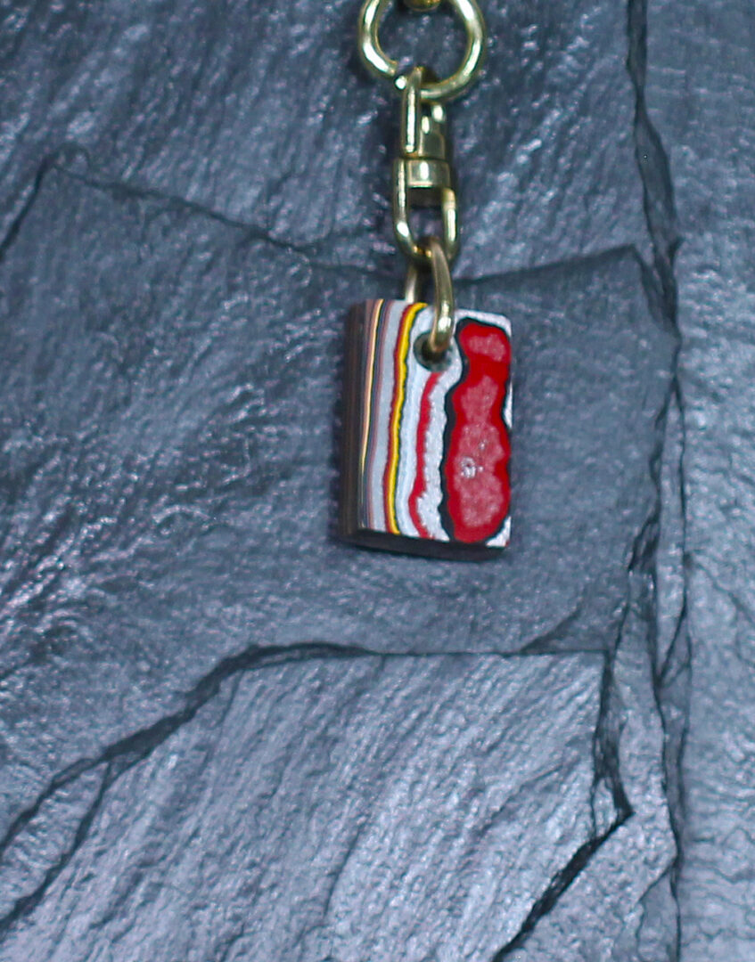 Fordite Keychain - Corvette Fordite - 21.93mm x 14.33mm x 6.08mm (3271)