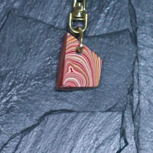 Fordite Keychain - Firetruck Fordite - 25.42mm x 18.33mm x 8.12mm     (3275)