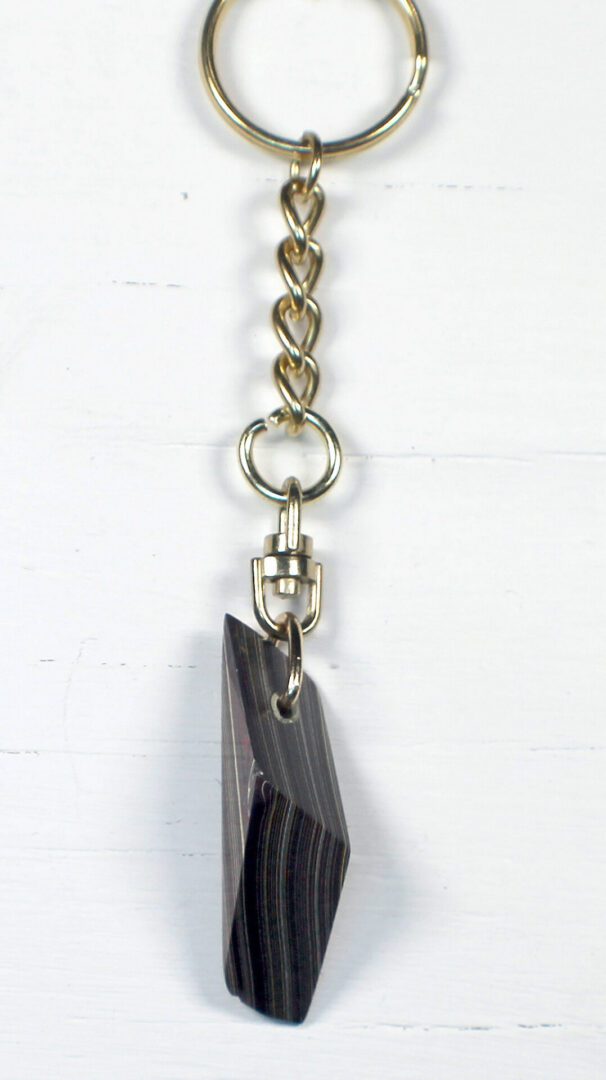 Fordite Keychain - Corvette Fordite - 42.53mm x 15.56mm x 12.65mm (3278) - Image 7