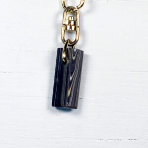 Fordite Keychain - Corvette Fordite - 28.8mm x 12.58mm x 8.1mm     (3279)
