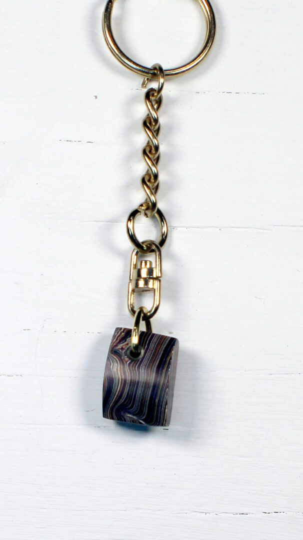 Fordite Keychain - Corvette Fordite - 22.09mm x 15.49mm x 9.07mm (3280) - Image 8