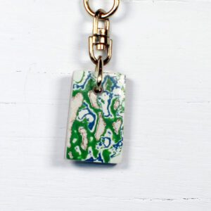 Fordite Keychain - Premium Fordite - 30.34mm x 18.99mm x 4.15mm     (3284)