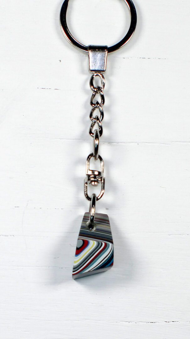 Fordite Keychain - 22.75mm x 13.62mm x 13.46mm (3287) - Image 3