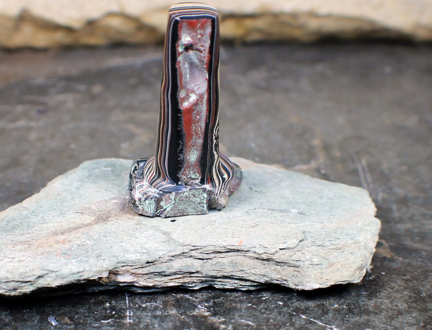 Finished Piece of Fordite - Military Fordite - 63.87mm x 20.11mm x 16.25mm (F-36) - Image 4