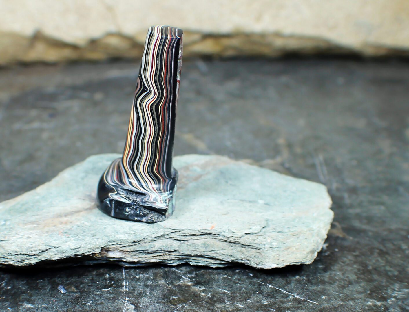 Finished Piece of Fordite - Military Fordite - 63.87mm x 20.11mm x 16.25mm (F-36) - Image 3